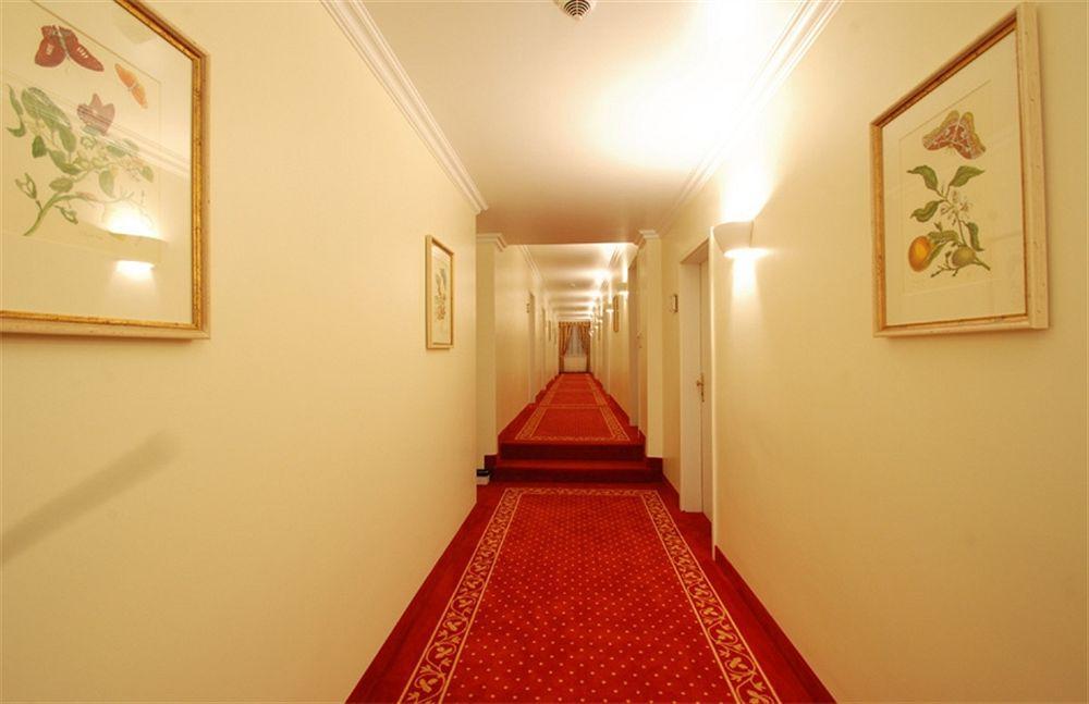 Landgasthof Hotel Gentner Нюрнберг Екстериор снимка