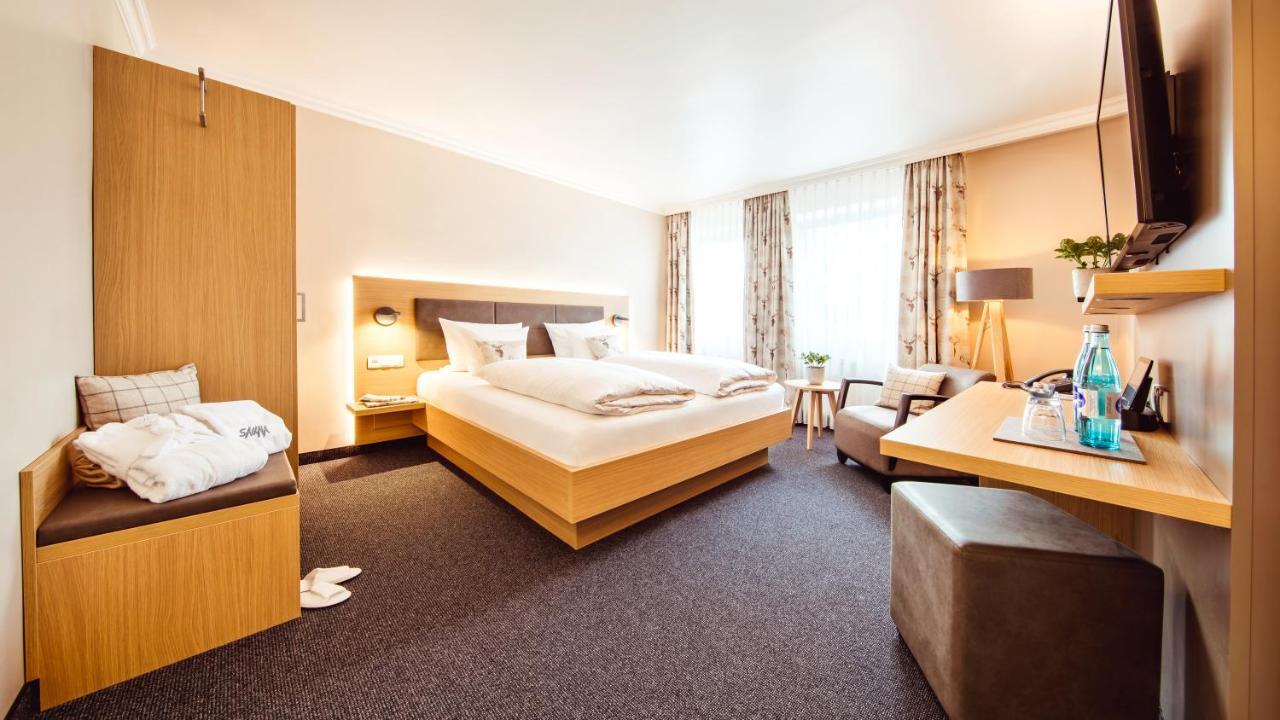 Landgasthof Hotel Gentner Нюрнберг Екстериор снимка